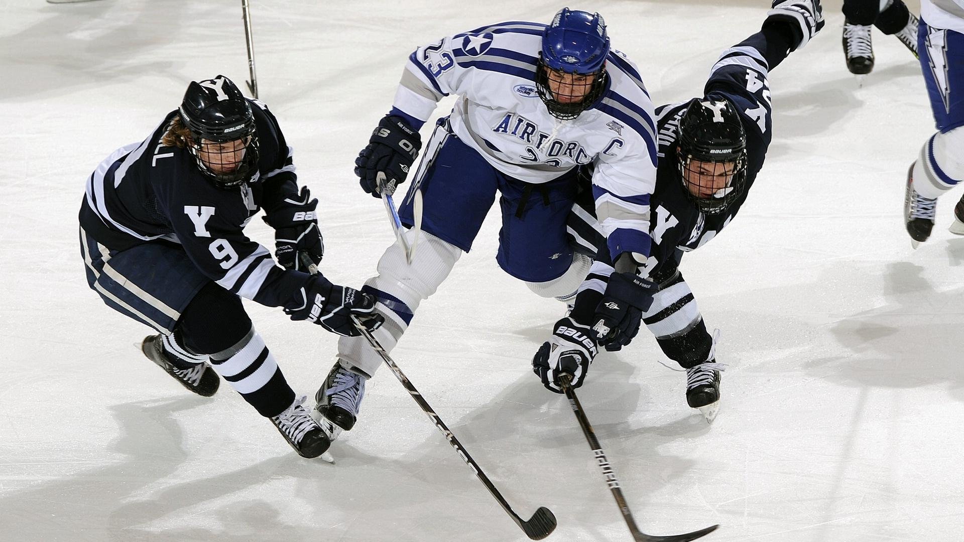 “胡利安·门德斯的精准传球与敏锐视野，成为阿根廷美洲狮队的关键武器”