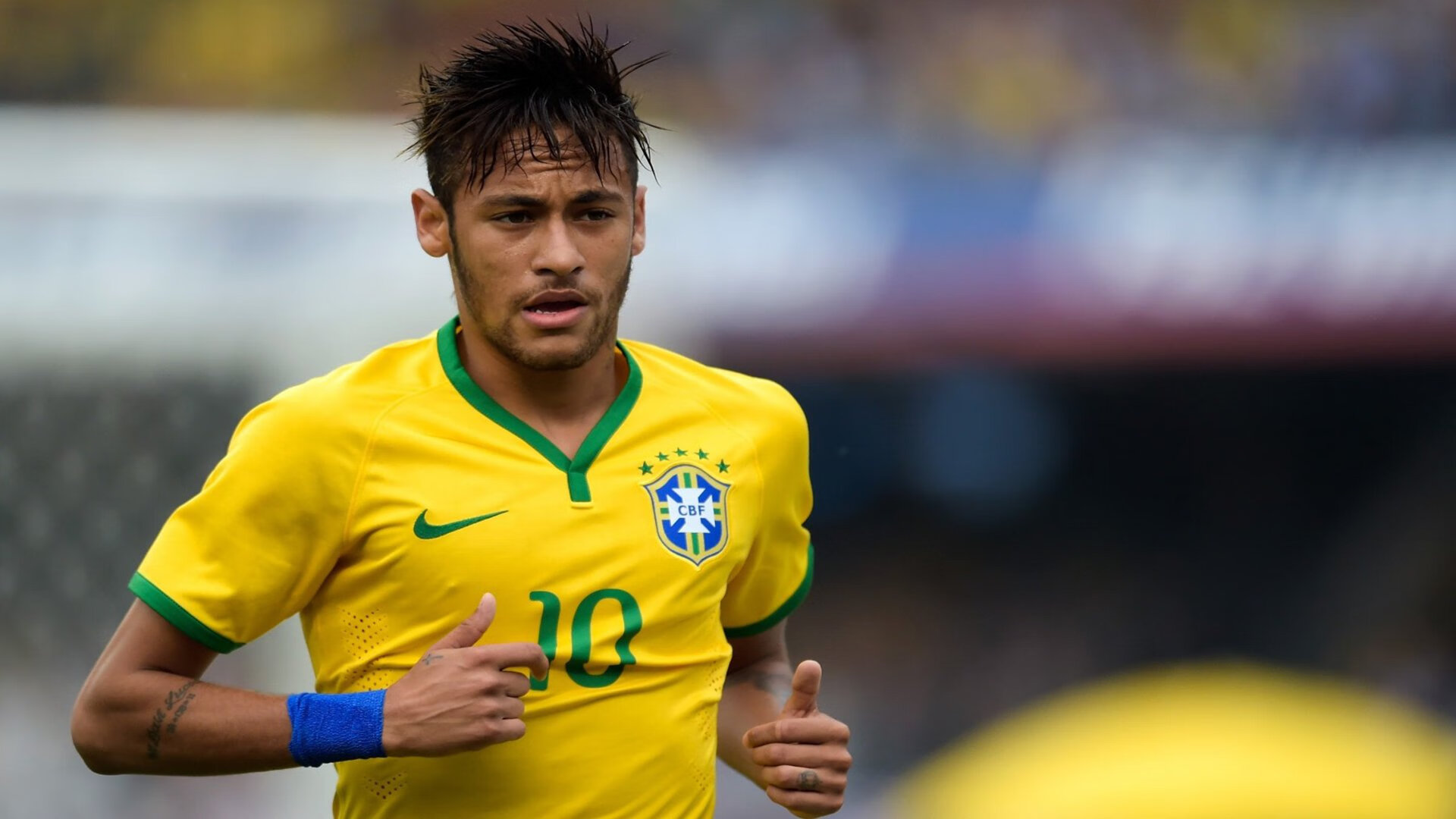 “胡利安·门德斯的踢球技术，成为阿根廷美洲狮队的战术核心”